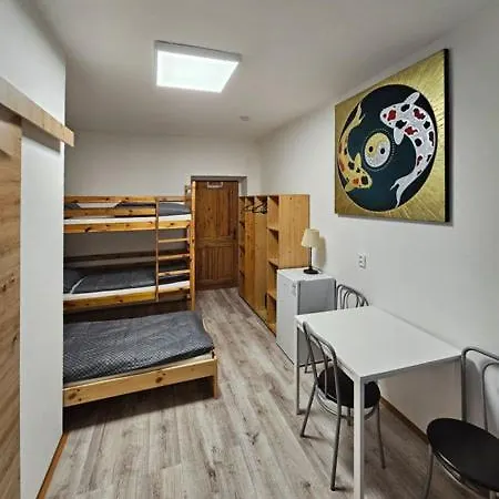 Albergue Ubytovna-hostel- Imos *