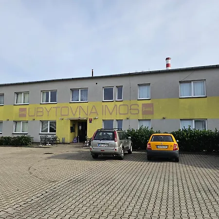 Ubytovna-hostel- Imos * פראג