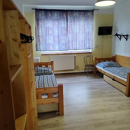 Ubytovna-hostel- Imos * פראג