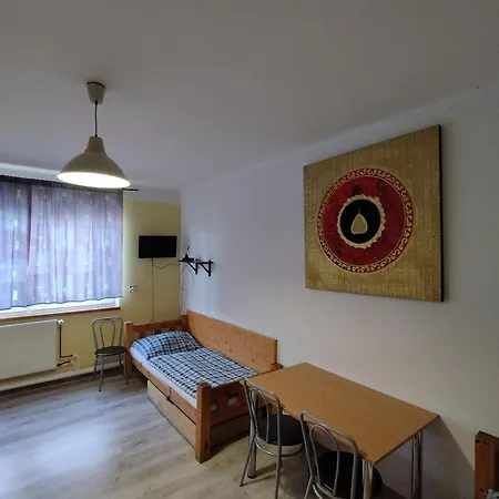אכסניה Ubytovna-hostel- Imos פראג