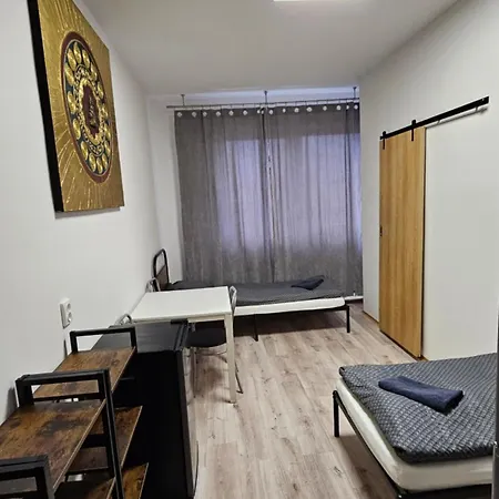 Ubytovna-hostel- Imos Hostel